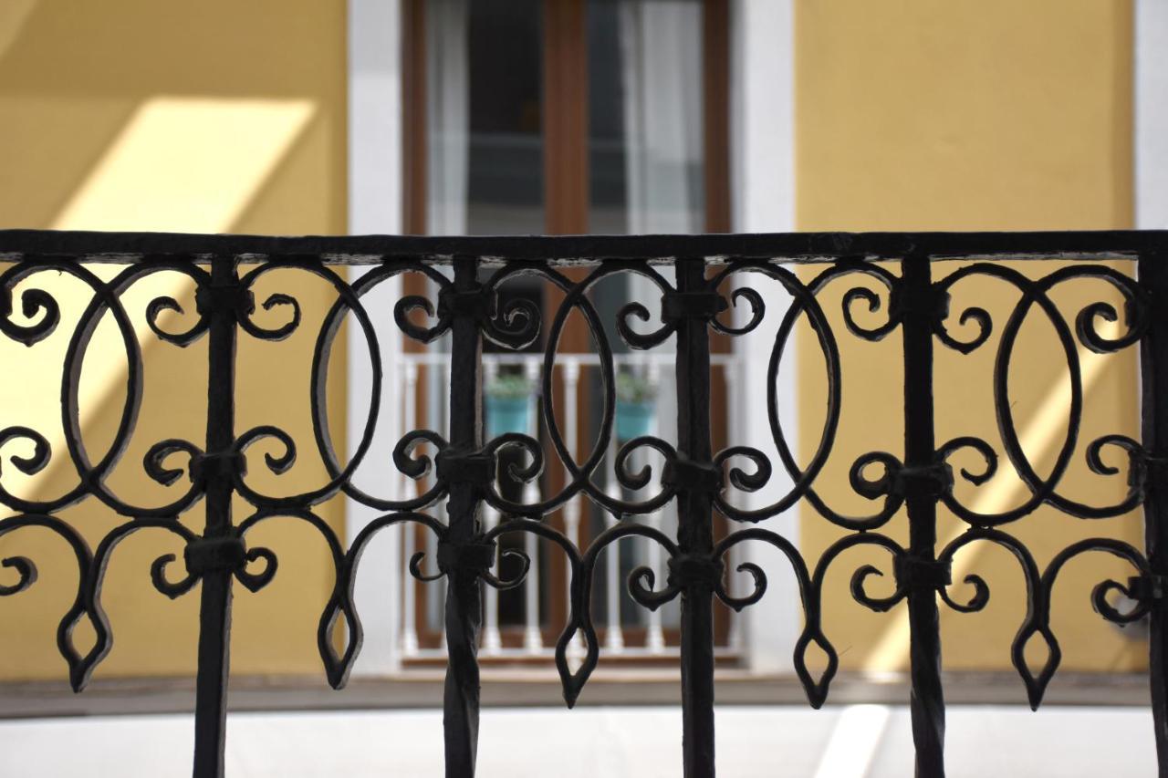 Alegoria Coliving Experience Residencia Hostel Seville Exterior photo